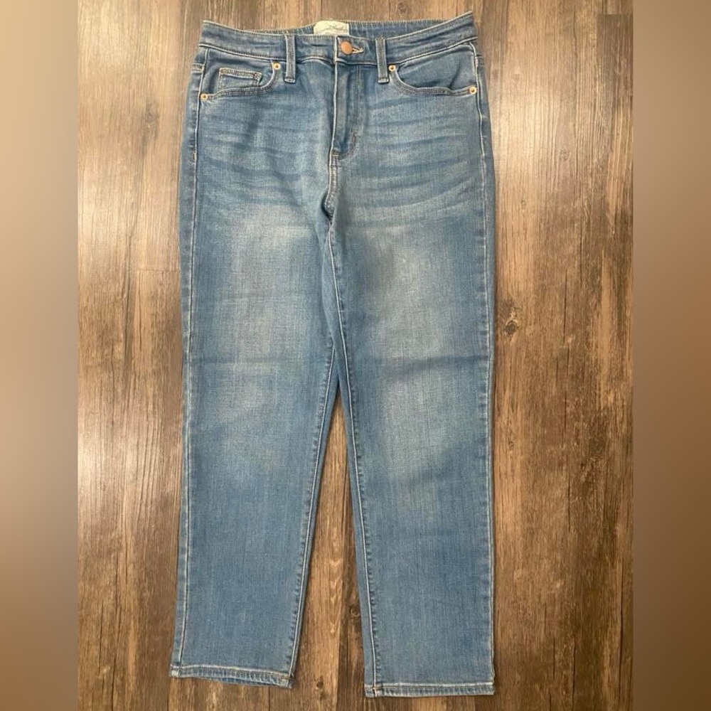 Universal Thread High Rise Slim Straight Jeans Size 6/28 S